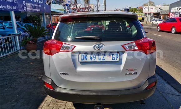 Nunua Ilio tumika Toyota RAV4 Silver Gari ndani ya Bulembu nchini Hhohho Nunua Ilio tumika Toyota RAV4 Silver Gari ndani ya Bulembu nchini Hhohho