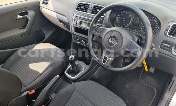 Nunua Ilio tumika Volkswagen Polo Silver Gari ndani ya Hlatikulu nchini Wilaya ya Shiselweni Nunua Ilio tumika Volkswagen Polo Silver Gari ndani ya Hlatikulu nchini Wilaya ya Shiselweni