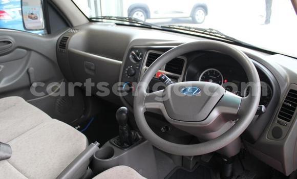 Acheter Occasion Voiture Hyundai H1 Blanc à Ezulwini, Hhohho Acheter Occasion Voiture Hyundai H1 Blanc à Ezulwini, Hhohho