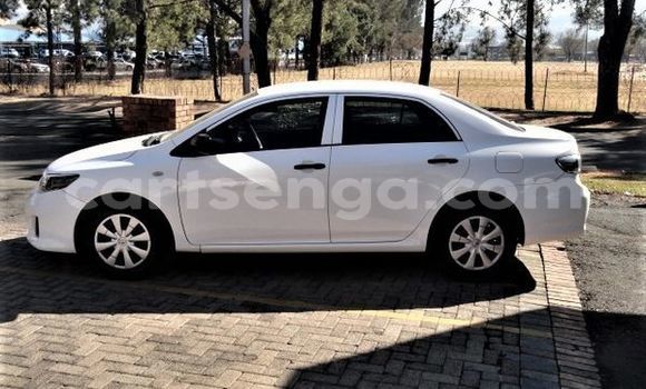 Nunua Ilio tumika Toyota Corolla White Gari ndani ya Big Bend nchini Wilaya ya Lubombo Nunua Ilio tumika Toyota Corolla White Gari ndani ya Big Bend nchini Wilaya ya Lubombo
