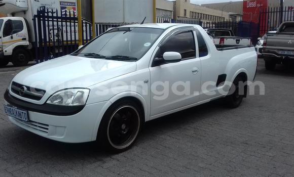 Buy Used Opel Corsa White Car in Ezulwini in Hhohho Buy Used Opel Corsa White Car in Ezulwini in Hhohho