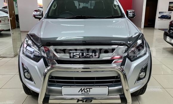 Buy Used Isuzu KB Silver Car in Big Bend in Lubombo District Buy Used Isuzu KB Silver Car in Big Bend in Lubombo District