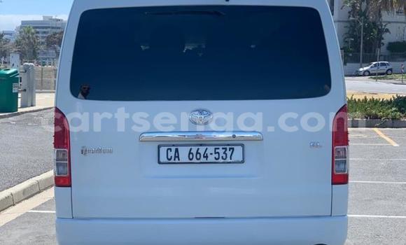 Acheter Occasion Voiture Toyota 4Runner Blanc à Mbabane, Manzini Acheter Occasion Voiture Toyota 4Runner Blanc à Mbabane, Manzini