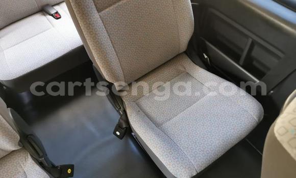 Acheter Occasion Voiture Toyota 4Runner Blanc à Mbabane, Manzini Acheter Occasion Voiture Toyota 4Runner Blanc à Mbabane, Manzini