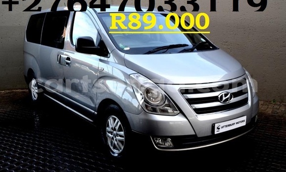 Nunua Ilio tumika Hyundai H1 Silver Gari ndani ya Mbabane nchini Manzini