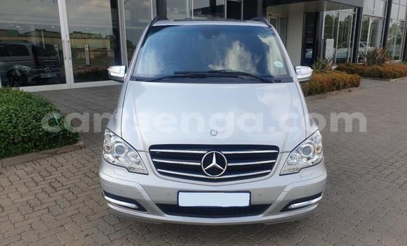 Acheter Occasion Voiture Mercedes Viano Gris à Mbabane, Manzini Acheter Occasion Voiture Mercedes Viano Gris à Mbabane, Manzini