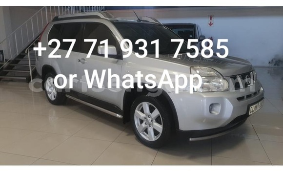 Nunua Ilio tumika Nissan X–Trail Silver Gari ndani ya Ezulwini nchini Hhohho Nunua Ilio tumika Nissan X–Trail Silver Gari ndani ya Ezulwini nchini Hhohho