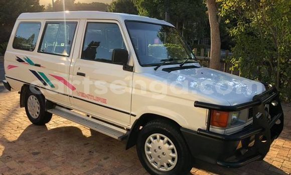 Acheter Occasion Voiture Toyota Venza Blanc à Bulembu, Hhohho Acheter Occasion Voiture Toyota Venza Blanc à Bulembu, Hhohho