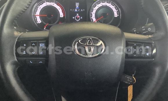 Acheter Occasion Voiture Toyota Hilux Beige à Hlatikulu, Shiselweni District Acheter Occasion Voiture Toyota Hilux Beige à Hlatikulu, Shiselweni District