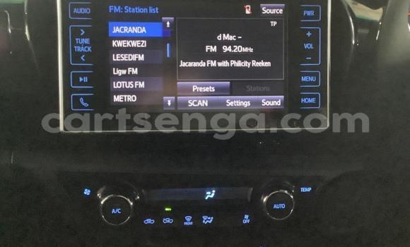 Acheter Occasion Voiture Toyota Hilux Beige à Hlatikulu, Shiselweni District Acheter Occasion Voiture Toyota Hilux Beige à Hlatikulu, Shiselweni District