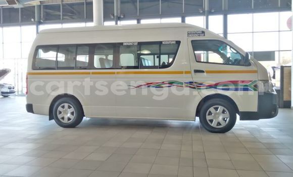 Acheter Occasion Voiture Toyota Hiace Blanc à Ezulwini, Hhohho Acheter Occasion Voiture Toyota Hiace Blanc à Ezulwini, Hhohho