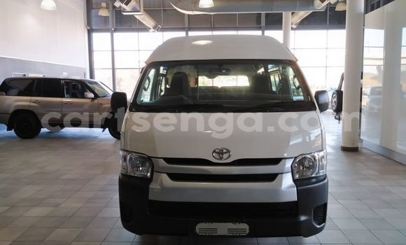 Acheter Occasion Voiture Toyota Hiace Blanc à Ezulwini, Hhohho Acheter Occasion Voiture Toyota Hiace Blanc à Ezulwini, Hhohho