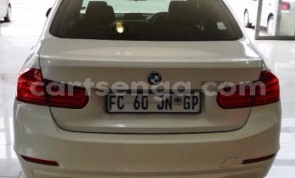 Buy Used BMW 3200 White Car in Bhunya in Manzini Buy Used BMW 3200 White Car in Bhunya in Manzini