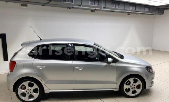 Nunua Ilio tumika Volkswagen Polo GTI White Gari ndani ya Ezulwini nchini Hhohho Nunua Ilio tumika Volkswagen Polo GTI White Gari ndani ya Ezulwini nchini Hhohho