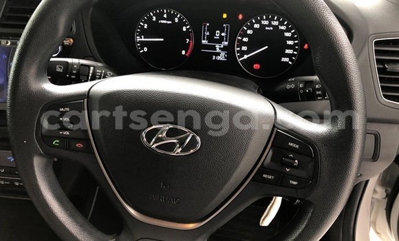 Acheter Occasion Voiture Hyundai i20 Blanc à Malkerns, Manzini Acheter Occasion Voiture Hyundai i20 Blanc à Malkerns, Manzini