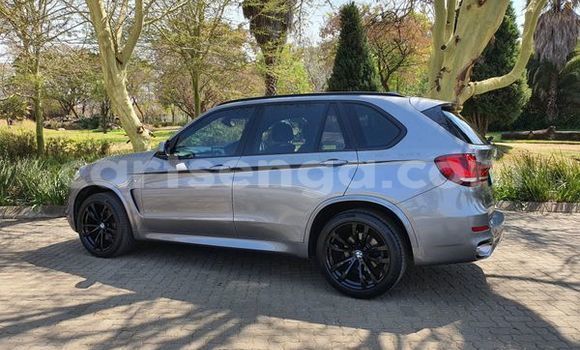 Acheter Occasion Voiture BMW X5 M Gris à Big Bend, Lubombo District Acheter Occasion Voiture BMW X5 M Gris à Big Bend, Lubombo District