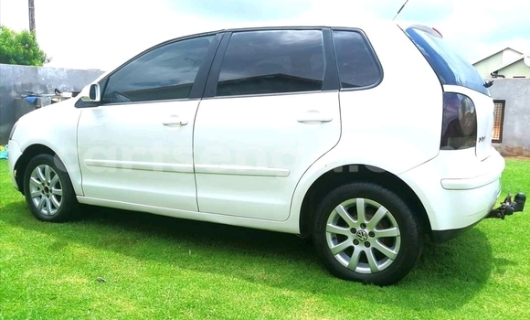 Buy Used Volkswagen Polo White Car in Mbabane in Manzini Buy Used Volkswagen Polo White Car in Mbabane in Manzini