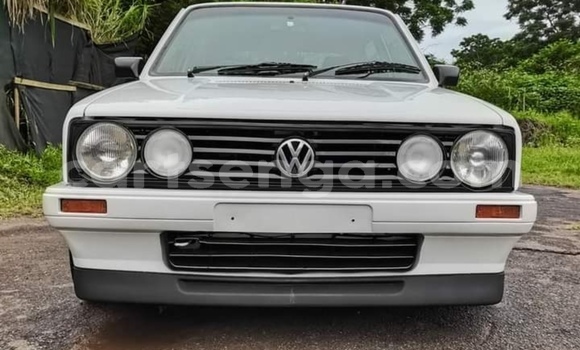 Buy Used Volkswagen Golf White Car in Mbabane in Manzini Buy Used Volkswagen Golf White Car in Mbabane in Manzini