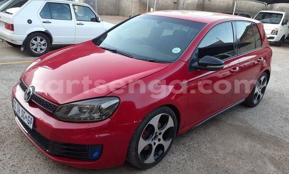 Buy Used Volkswagen Golf Red Car in Bulembu in Hhohho Buy Used Volkswagen Golf Red Car in Bulembu in Hhohho