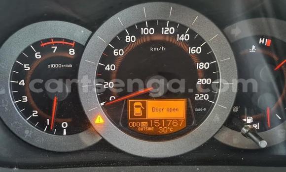 Nunua Ilio tumika Toyota RAV4 White Gari ndani ya Ezulwini nchini Hhohho Nunua Ilio tumika Toyota RAV4 White Gari ndani ya Ezulwini nchini Hhohho