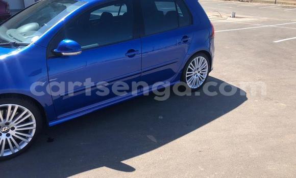 Buy Used Volkswagen Golf R Blue Car in Ezulwini in Hhohho Buy Used Volkswagen Golf R Blue Car in Ezulwini in Hhohho