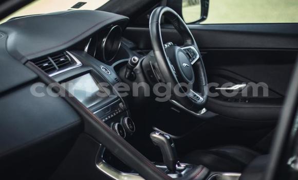 Acheter Occasion Voiture Jaguar E-Pace Noir à Mbabane, Manzini Acheter Occasion Voiture Jaguar E-Pace Noir à Mbabane, Manzini