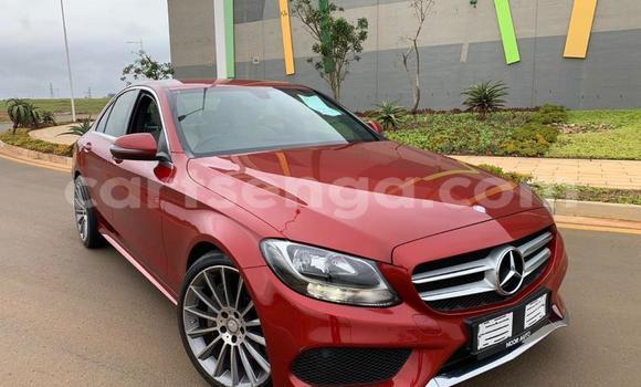 Nunua Ilio tumika Mercedes‒Benz C-klasse AMG Red Gari ndani ya Ezulwini nchini Hhohho Nunua Ilio tumika Mercedes‒Benz C-klasse AMG Red Gari ndani ya Ezulwini nchini Hhohho