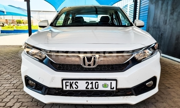 Buy Used Honda Accord White Car in Ezulwini in Hhohho Buy Used Honda Accord White Car in Ezulwini in Hhohho