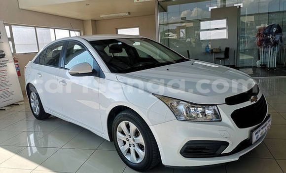 Acheter Occasion Voiture Chevrolet Cruze Blanc à Ezulwini, Hhohho Acheter Occasion Voiture Chevrolet Cruze Blanc à Ezulwini, Hhohho