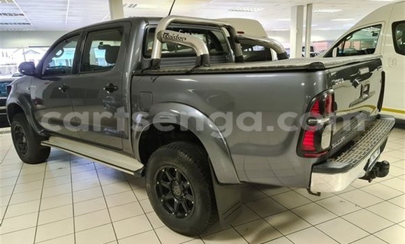 Buy Used Toyota Hilux Black Car in Manzini in Manzini Buy Used Toyota Hilux Black Car in Manzini in Manzini