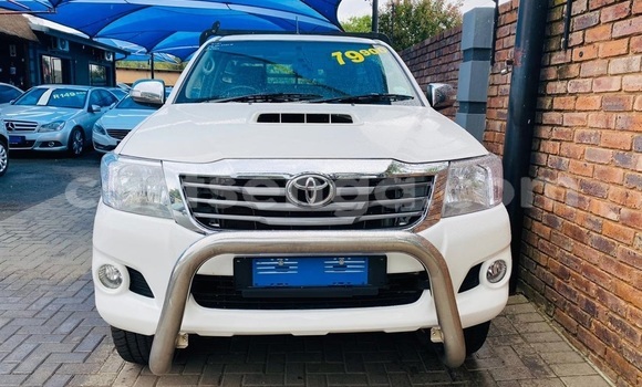 Buy Used Toyota Hilux White Car in Manzini in Manzini Buy Used Toyota Hilux White Car in Manzini in Manzini