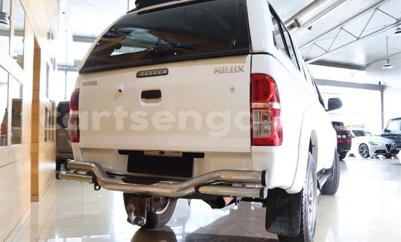 Buy Used Toyota Hilux White Car in Manzini in Manzini Buy Used Toyota Hilux White Car in Manzini in Manzini