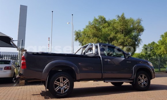 Buy Used Toyota Hilux Silver Car in Manzini in Manzini Buy Used Toyota Hilux Silver Car in Manzini in Manzini