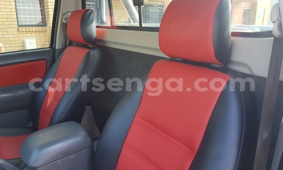 Buy Used Toyota Hilux Silver Car in Manzini in Manzini Buy Used Toyota Hilux Silver Car in Manzini in Manzini