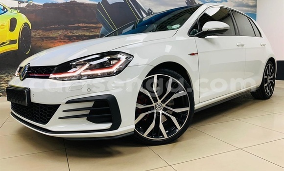 Buy Used Volkswagen Golf GTI White Car in Mbabane in Manzini Buy Used Volkswagen Golf GTI White Car in Mbabane in Manzini