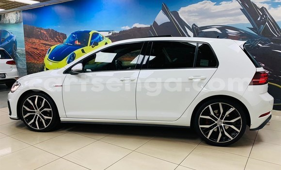 Buy Used Volkswagen Golf GTI White Car in Mbabane in Manzini Buy Used Volkswagen Golf GTI White Car in Mbabane in Manzini
