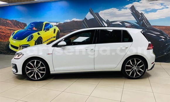 Buy Used Volkswagen Golf GTI White Car in Mbabane in Manzini Buy Used Volkswagen Golf GTI White Car in Mbabane in Manzini