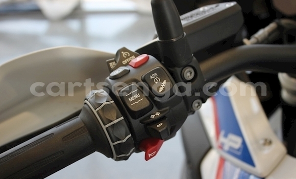 Nunua Ilio tumika BMW R1200GS Adventure Blue Bike ndani ya Mbabane nchini Manzini Nunua Ilio tumika BMW R1200GS Adventure Blue Bike ndani ya Mbabane nchini Manzini