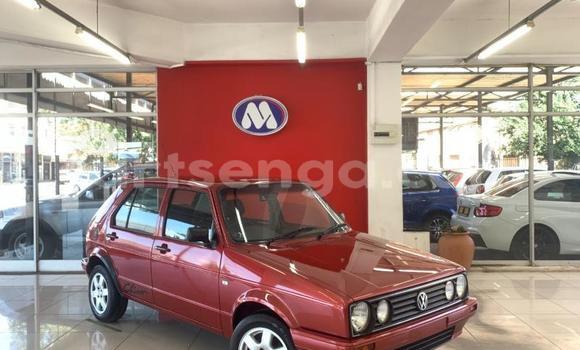 Buy Used Volkswagen Golf Red Car in Bulembu in Hhohho