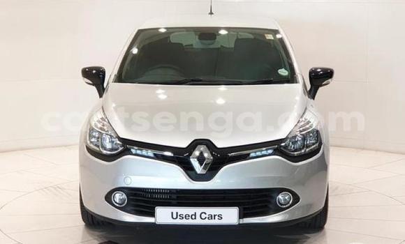 Nunua Ilio tumika Renault KWID Silver Gari ndani ya Bulembu nchini Hhohho Nunua Ilio tumika Renault KWID Silver Gari ndani ya Bulembu nchini Hhohho