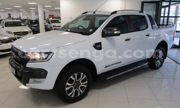 Nunua Ilio tumika Ford Ranger White Gari ndani ya Ezulwini nchini Hhohho