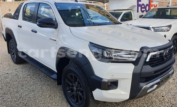 Acheter Occasion Voiture Toyota Hilux Blanc à Ezulwini, Hhohho Acheter Occasion Voiture Toyota Hilux Blanc à Ezulwini, Hhohho