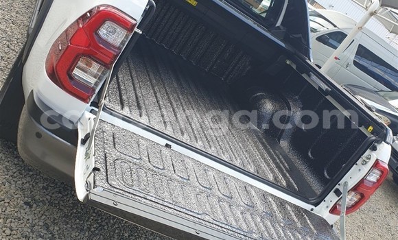 Acheter Occasion Voiture Toyota Hilux Blanc à Ezulwini, Hhohho Acheter Occasion Voiture Toyota Hilux Blanc à Ezulwini, Hhohho