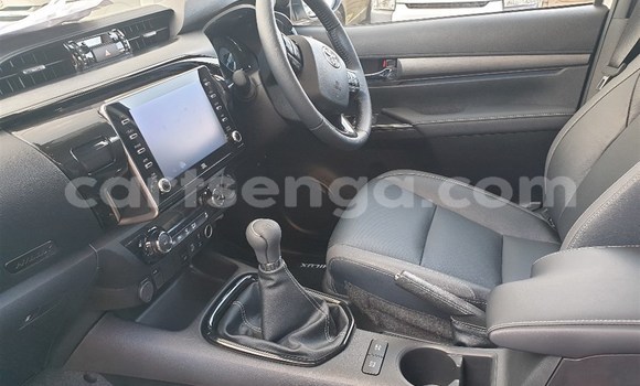 Acheter Occasion Voiture Toyota Hilux Blanc à Ezulwini, Hhohho Acheter Occasion Voiture Toyota Hilux Blanc à Ezulwini, Hhohho
