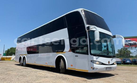 Buy Used Volvo F4 White Truck in Kubuta in Shiselweni District Buy Used Volvo F4 White Truck in Kubuta in Shiselweni District