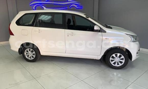 Nunua Ilio tumika Toyota Avanza White Gari ndani ya Mbabane nchini Manzini Nunua Ilio tumika Toyota Avanza White Gari ndani ya Mbabane nchini Manzini