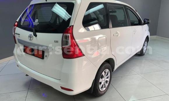 Nunua Ilio tumika Toyota Avanza White Gari ndani ya Mbabane nchini Manzini Nunua Ilio tumika Toyota Avanza White Gari ndani ya Mbabane nchini Manzini