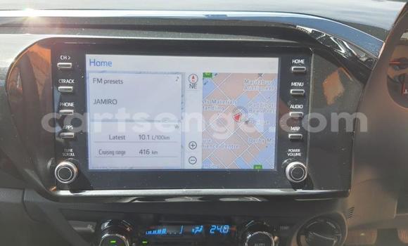 Nunua Ilio tumika Toyota Hilux Silver Gari ndani ya Ezulwini nchini Hhohho Nunua Ilio tumika Toyota Hilux Silver Gari ndani ya Ezulwini nchini Hhohho