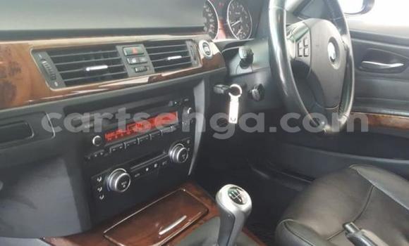 Nunua Ilio tumika BMW 3200 Black Gari ndani ya Bulembu nchini Hhohho Nunua Ilio tumika BMW 3200 Black Gari ndani ya Bulembu nchini Hhohho