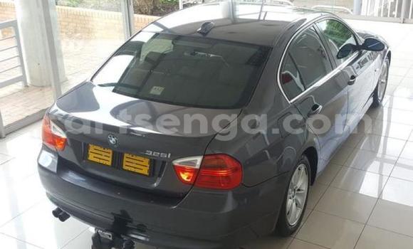 Nunua Ilio tumika BMW 3200 Black Gari ndani ya Bulembu nchini Hhohho Nunua Ilio tumika BMW 3200 Black Gari ndani ya Bulembu nchini Hhohho